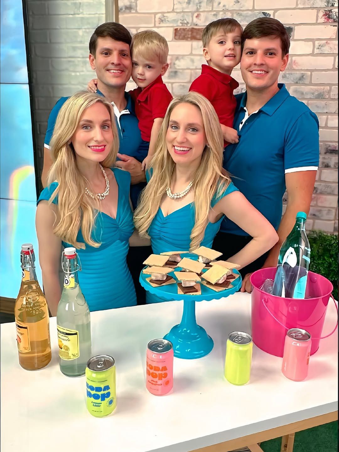 Bliźniaczki poślubiły bliźniaków