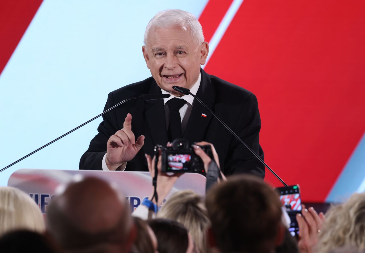 PiS znów na szczycie. Ujawnili wyniki wewnętrznego sondażu
