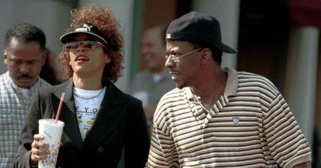 Bobby Brown napisze książkę o Whitney?