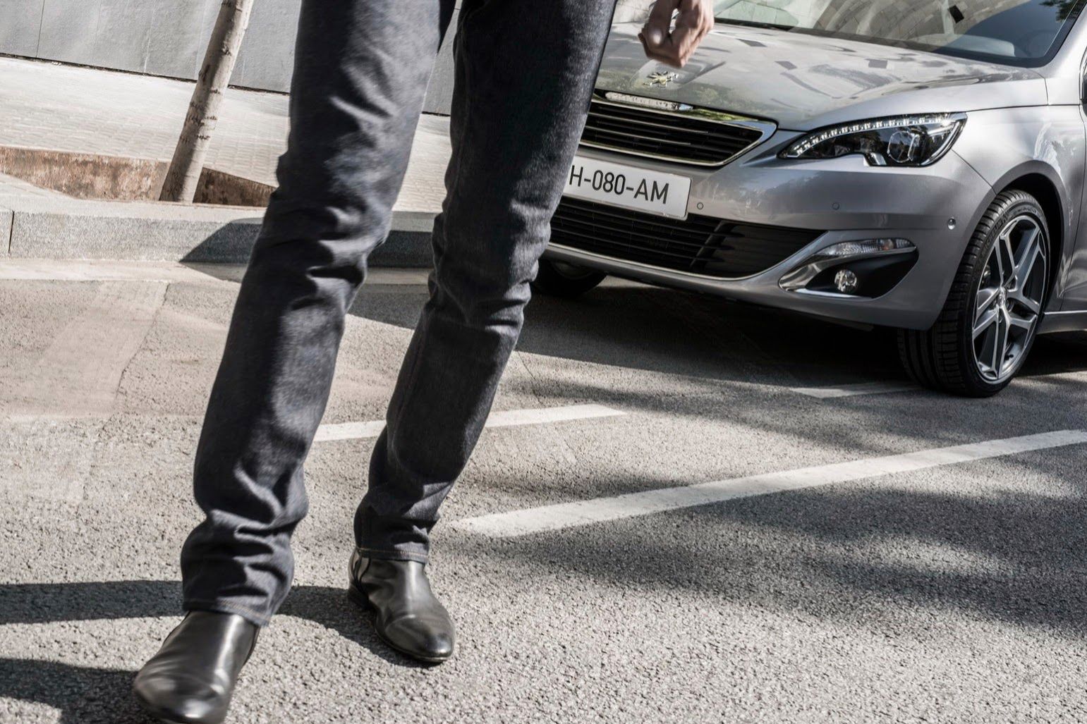 Nowy Peugeot 308 w obszernej galerii zdjęć 138