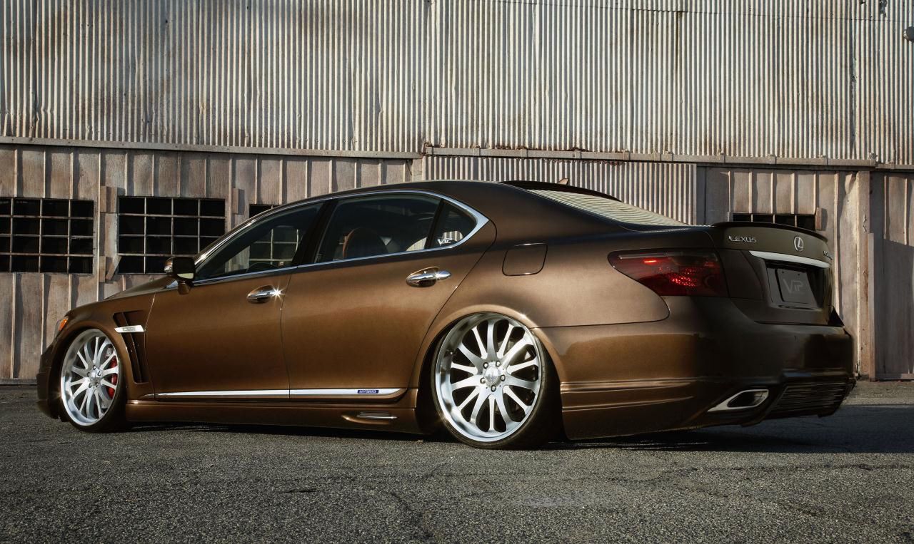 VIP Style Tuning - samochody w parterze [galeria] 13