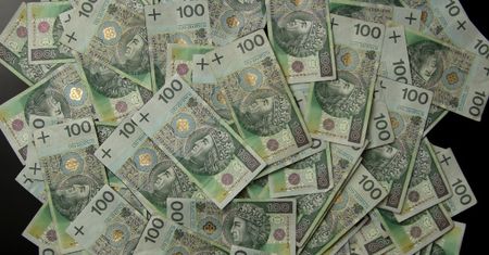 Ujawniamy sposoby zabezpieczenia banknotów! Wiedziałeś o tym?