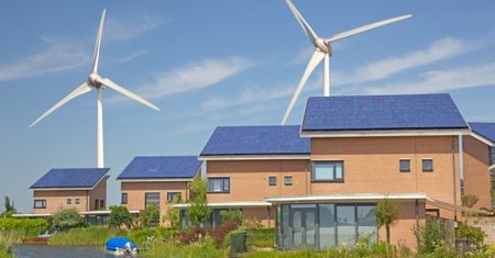 Darmowy prąd w domu: elektrownia wiatrowa i ogniwa fotowoltaiczne
