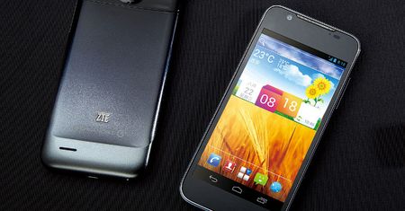 ZTE Grand Era U985 - cienki czterordzeniowiec