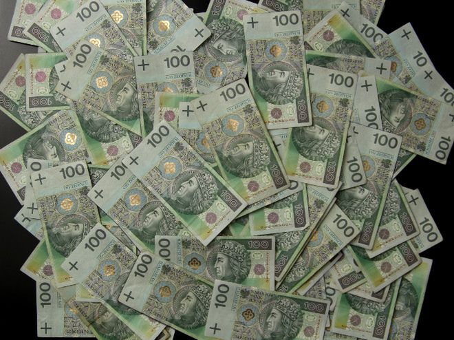 Ujawniamy sposoby zabezpieczenia banknotów! Wiedziałeś o tym?