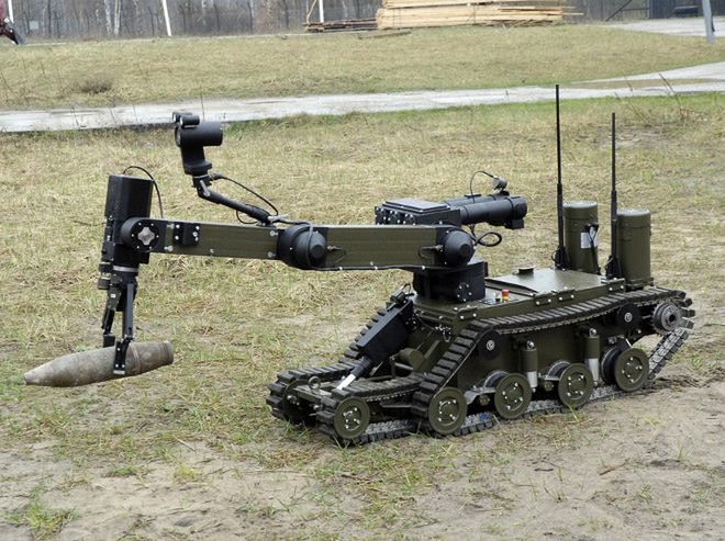 Jak zaawansowane są polskie roboty i co wolno maszynom?
