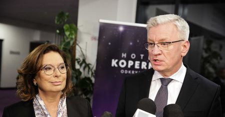 Starcie Małgorzata Kidawa-Błońska - Jacek Jaśkowiak. W regionach górą posłanka PO