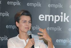 "Lekarze": Siwe włosy i zmarszczki - to naprawdę Danuta Stenka?!