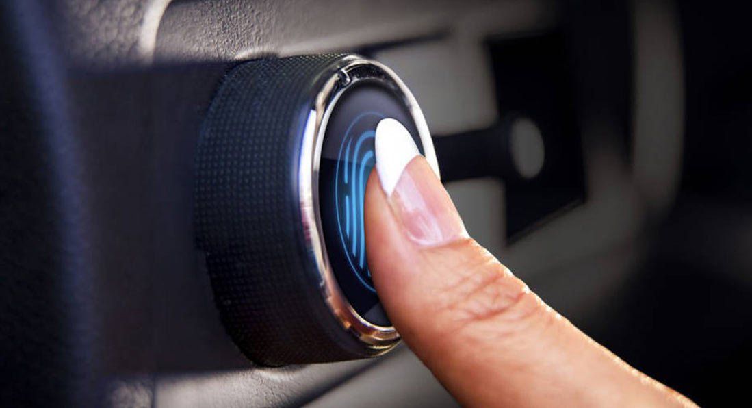 Odcisk palca otworzy i uruchomi samochód. (fot. Detroit Free Press)