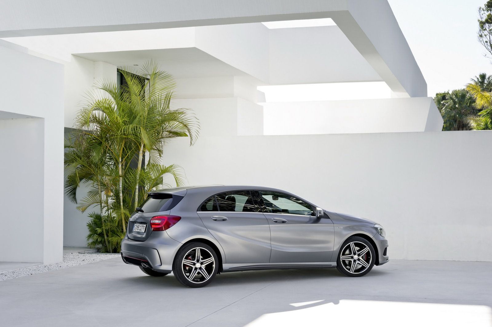 Mercedes-Benz klasy A (W176) - obszerna galeria prosto od producenta 69