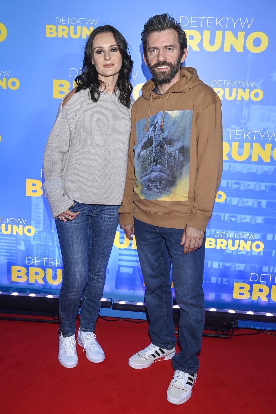 Piotr Głowacki z żoną. Premiera filmu "Detektyw Bruno"