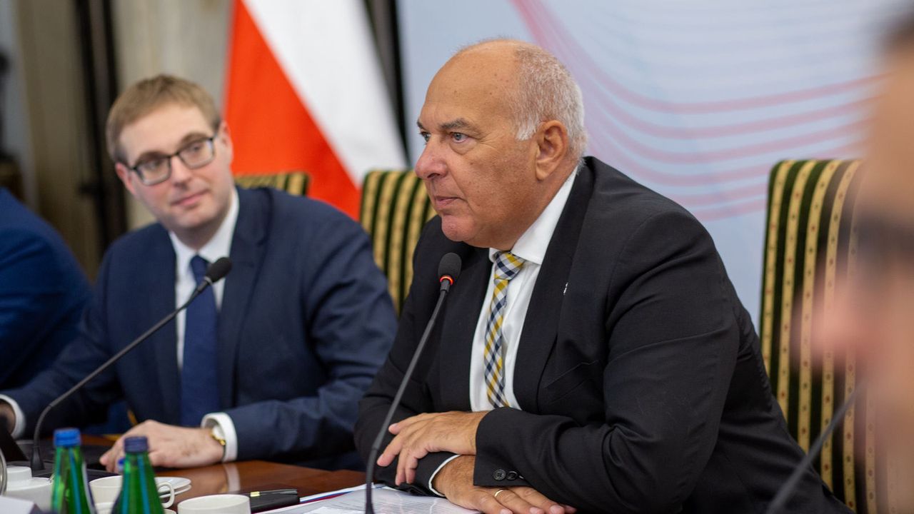MF podaje prognozy. Deficyt większy niż zakładano