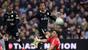 Aston Villa zdemolowana przez Chelsea. Cash zszedł z kontuzją