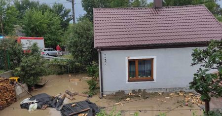 Ulewa zalała słynną fabrykę. Ogromne zniszczenia w polskiej gminie