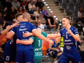 Finanse Norwida pod lupą