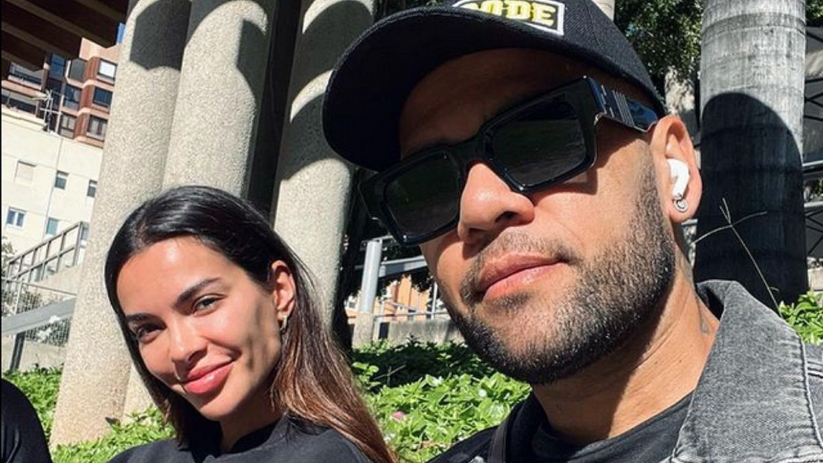 Zdjęcie okładkowe artykułu: Instagram / instagram.com/danialves/ / Joana Sanz i Dani Alves