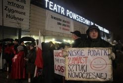 Teatr Powszechny z dotacją od miasta za "Klątwę"? Ratusz: "to manipulacja"