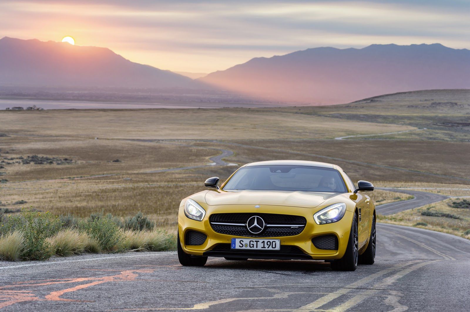 Mercedes-AMG GT na ponad 180 zdjęciach! 90