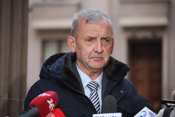 Nauczyciele chcą podwyżek. "Trzeba odbudować prestiż zawodu"