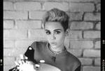 Nagusieńka Miley Cyrus dla gejów, lesbijek i transseksualistów w potrzebie