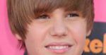 Justin Bieber wyrywa na włosy Roberta Pattinsona