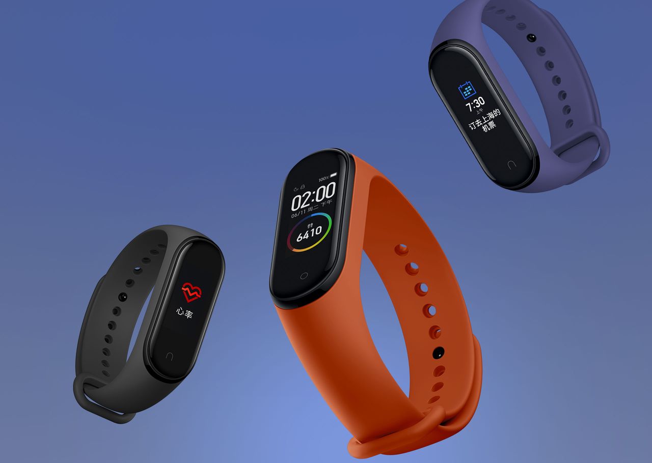 Xiaomi Mi Band 4 oficjalnie. Popularna opaska teraz z kolorowym ekranem