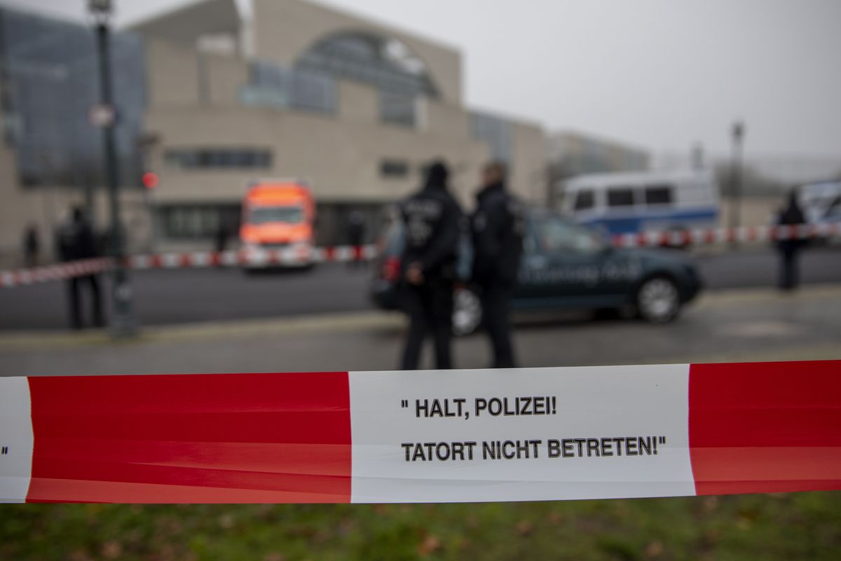 Niemiecka policja bada sprawę brutalnego morderstwa 5-osobowej rodziny / Zdjęcie ilustracyjne