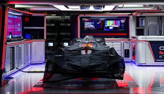 Kuriozalne zachowanie Pereza w GP Japonii. O co chodziło Red Bullowi?