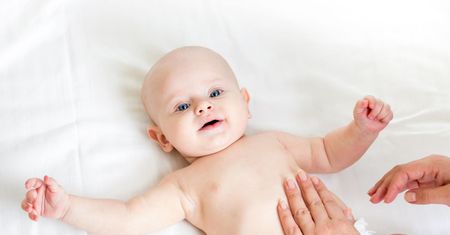 Dolegliwości brzuszkowe u dziecka - jak leczyć?