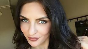 Ta seksowna niemiecka pięściarka kibicuje ekipie Łukasza Piszczka