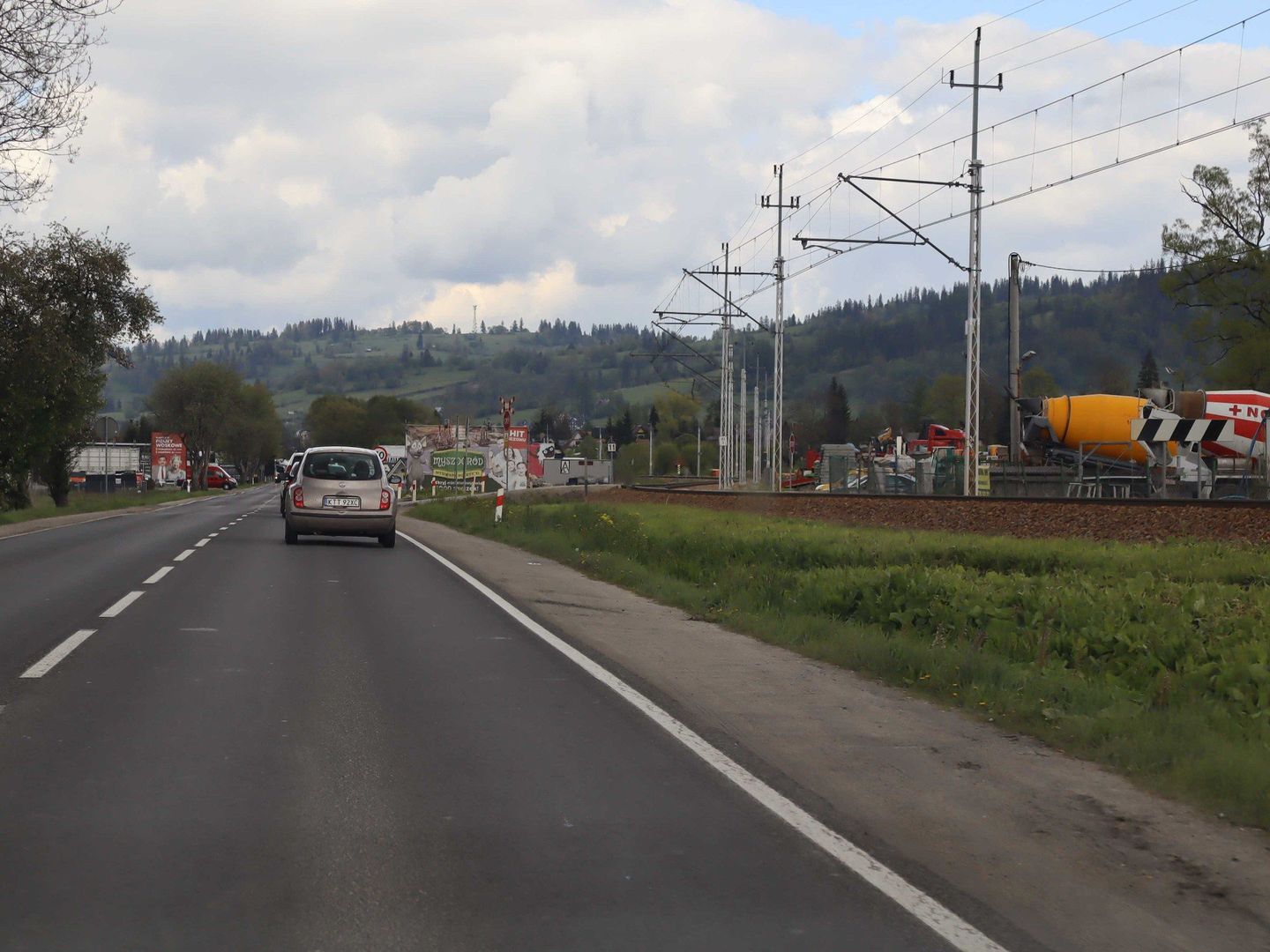 Niebezpieczny przystanek na zakopiance zostanie zlikwidowany. Powstanie nowa zatoka autobusowa