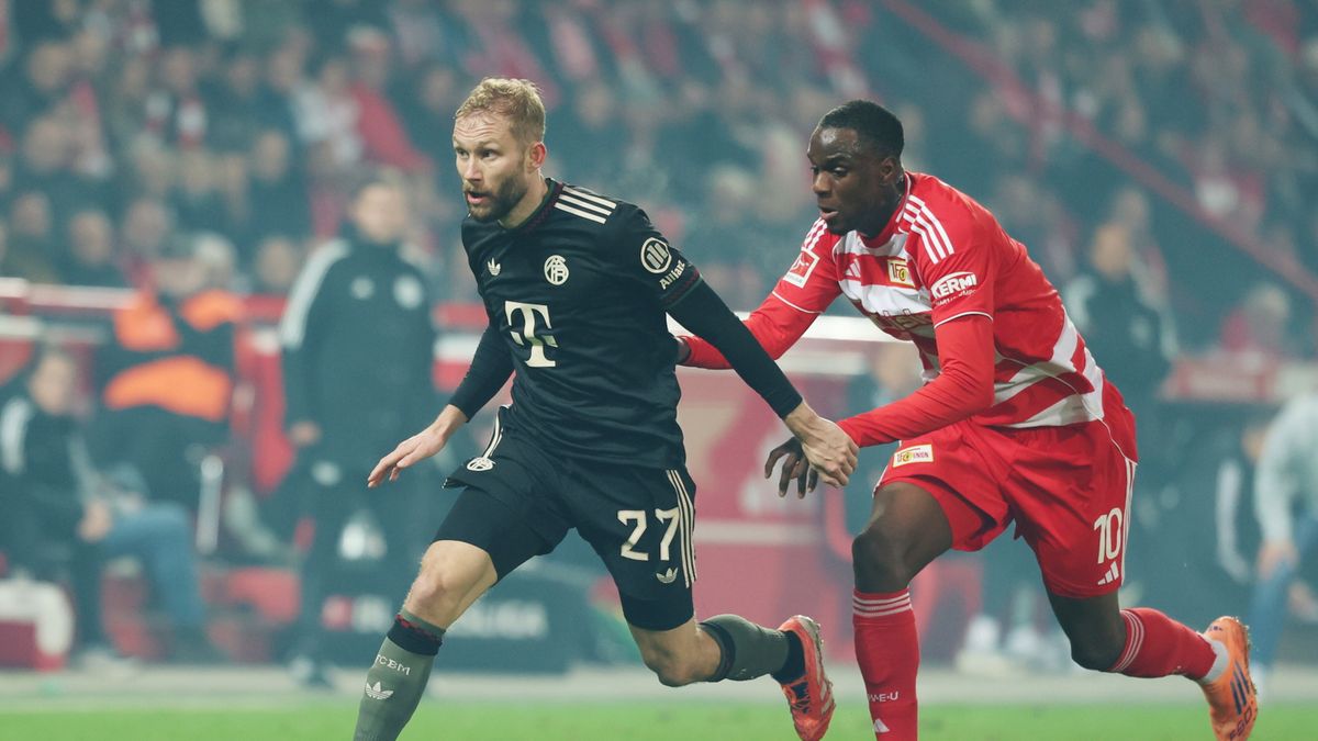 PAP/EPA / Filip Singer / Na zdjęciu: piłkarze 1.FC Unionu Berlin i Bayernu Monachium