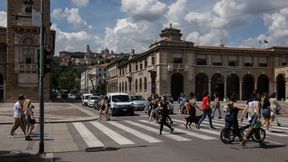 Serie A. Bergamo przestaje być "miastem duchów". Bardzo powoli wraca do normalności