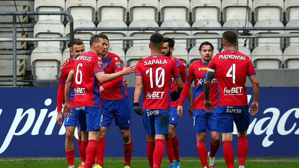 PAP / Łukasz Gągulski / Na zdjęciu: piłkarze Rakowa