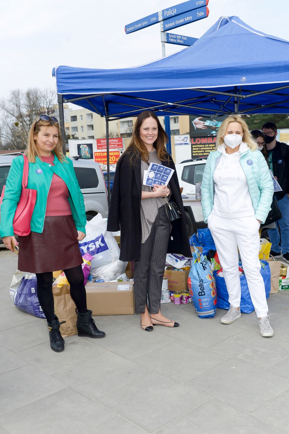 Aldona Wleklak, Anna Auksel, Anna Samusionek – Paczka dla zwierzaczka