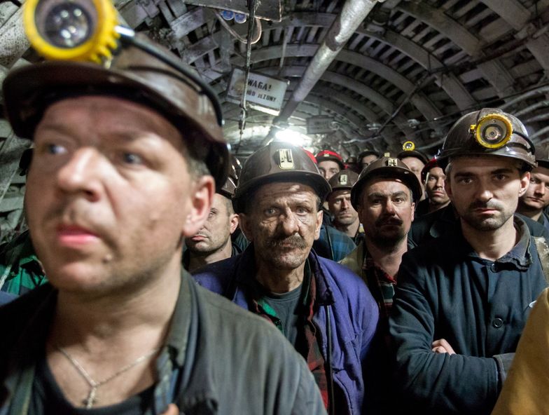 Wydobycie w kopalni Kazimierz-Juliusz. Premier spotkała się z żonami górników