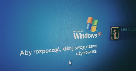 Microsoft usuwa stare aktualizacje. Ale sam chyba nie wie, jak