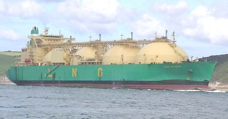Iran zalewa rynek gazem z nowych złóż. Chce słać LNG również do Europy