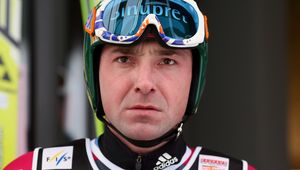 Skoki narciarskie. Dmitrij Wasiljew przeszedł operację. 40-latek nadal chce skakać