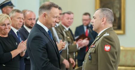 Ogłosili serię awansów. Są decyzje Dudy. Kilkanaście nazwisk