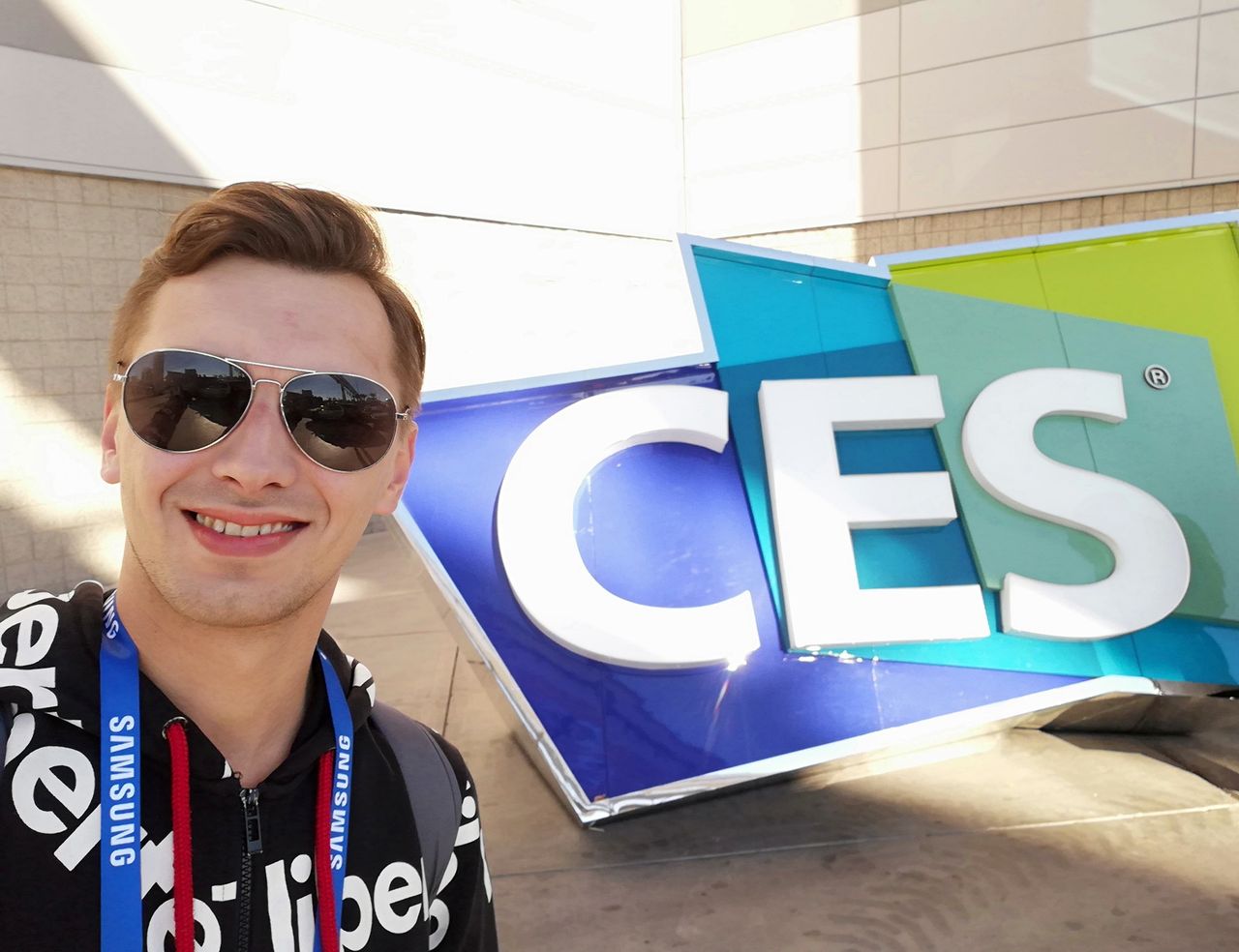 CES 2019. Inteligentne roboty i składany smartfon robią furorę