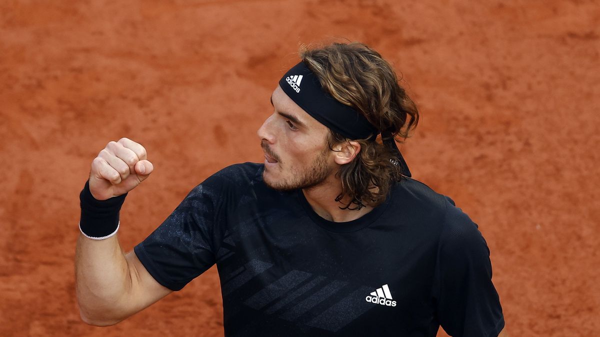 Zdjęcie okładkowe artykułu: PAP/EPA / YOAN VALAT / Na zdjęciu: Stefanos Tsitsipas