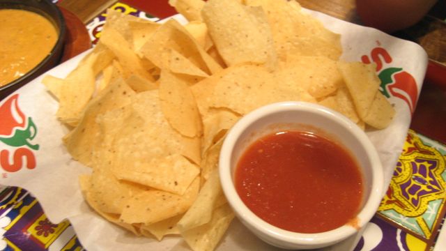 Nachos o obniżonej zawartości tłuszczu