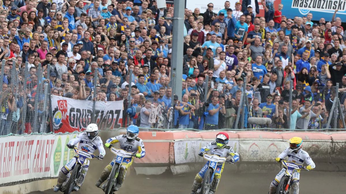 WP SportoweFakty / Michał Szmyd / Na zdjęciu: Jason Doyle przed Antonio Lindbaeckiem
