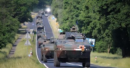 Wojsko wydało ostrzeżenie. Kolumny pojazdów na polskich drogach