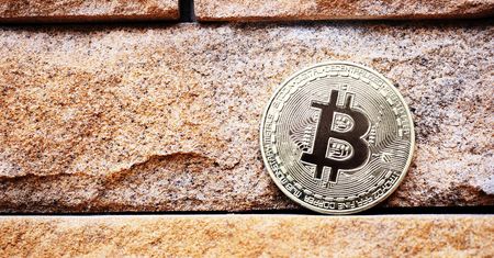Urzędnicy kopali bitcoiny - grozi im 5 lat więzienia