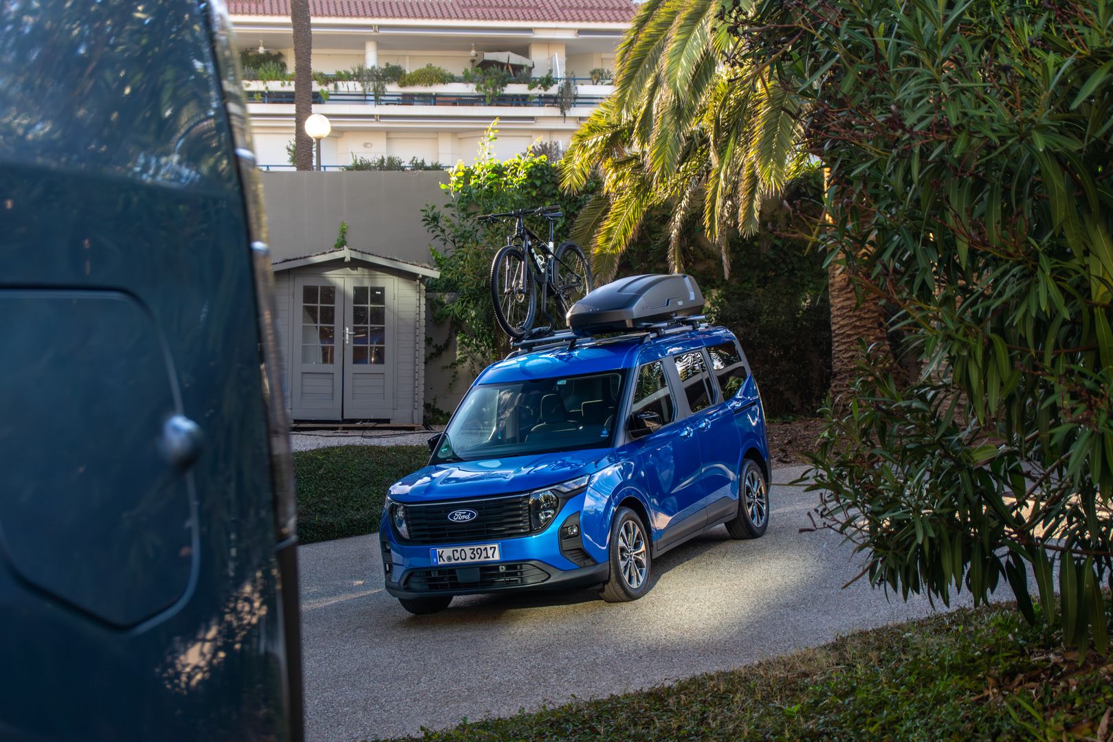 Ford Tourneo i Transit Courier 2024
