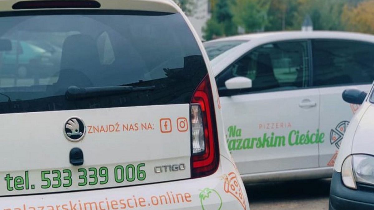 Firmowe auta Pizzerii