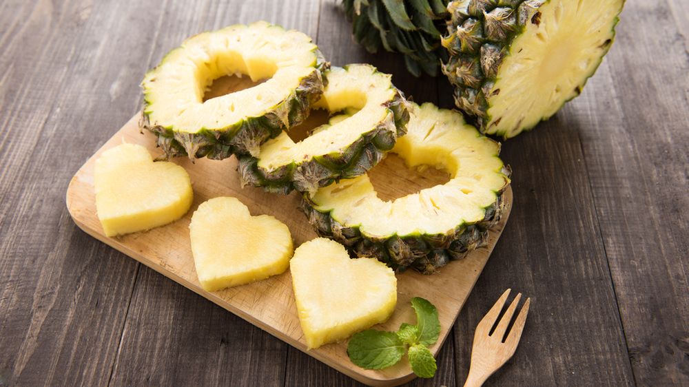 Surowy ananas (popularna odmiana)