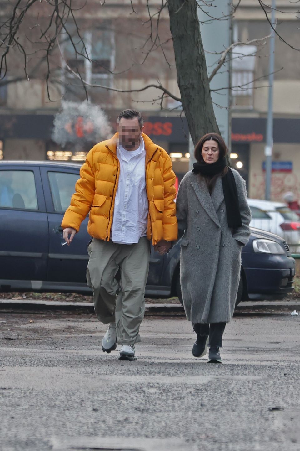 Agnieszka Grochowska z tajemniczym mężczyzną